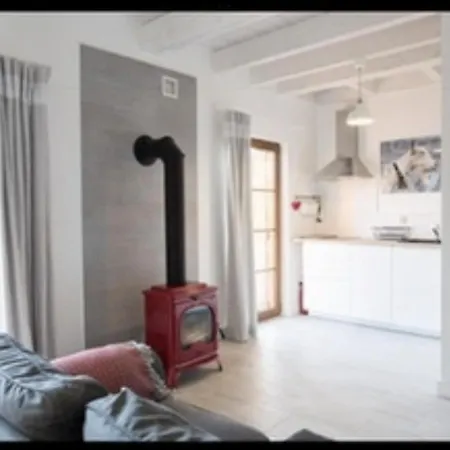 Kaszuby Czerwona Koza Vakantiehuis